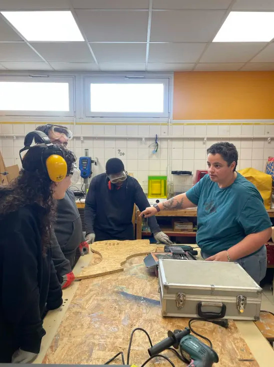 Apprentissage et explication par Mme Nadia.jpg