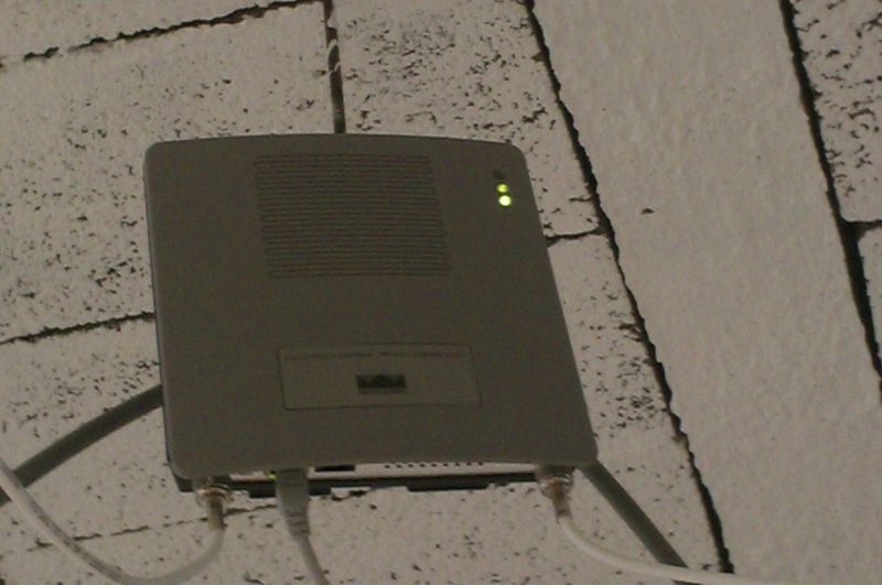 Fichier:Routeur-wifi-home.jpg