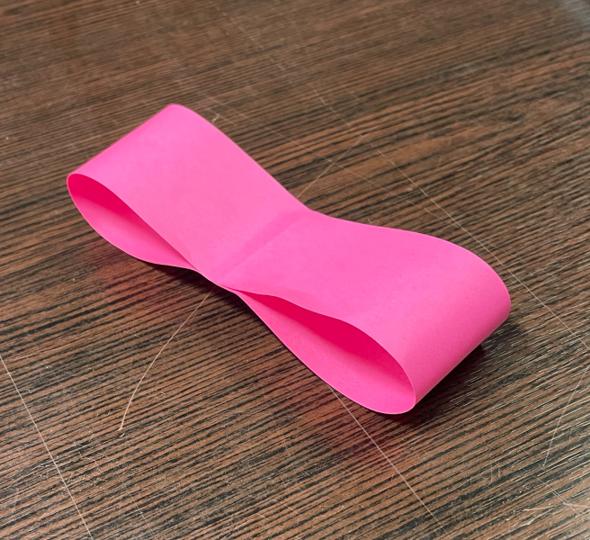 Fichier:Bouclepapier.png