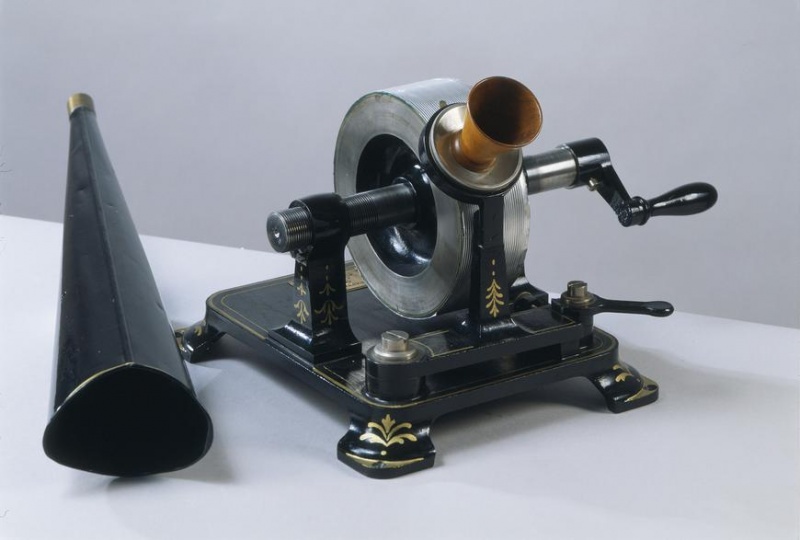 Fichier:Phonographe1.jpg