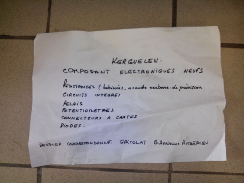 Fichier:Cartons3.jpg