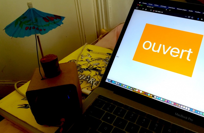 Fichier:ParapluieOuvert.jpg