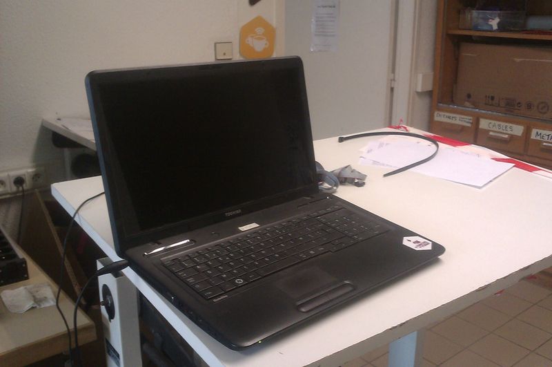 Fichier:Ordi-imp3d-portable.jpg