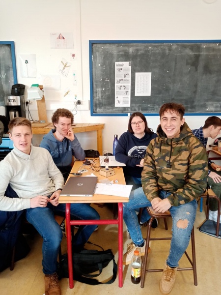 Fichier:Groupe lumiere.jpg