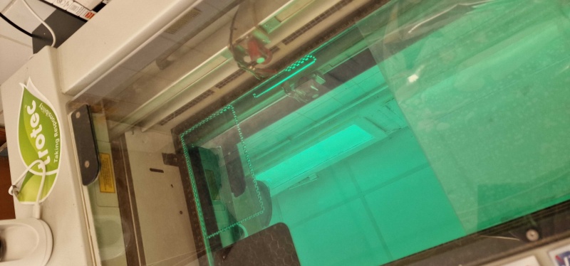 Fichier:Découp plexi.jpg