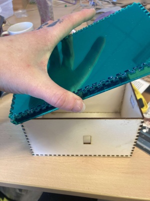 Boite couvercle plexi.jpg