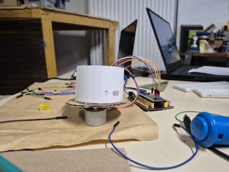 Fichier:ISS Ani Test.jpg