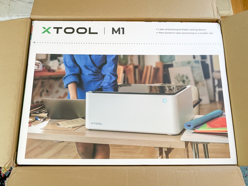 Fichier:XTool-M1-in-box.jpg