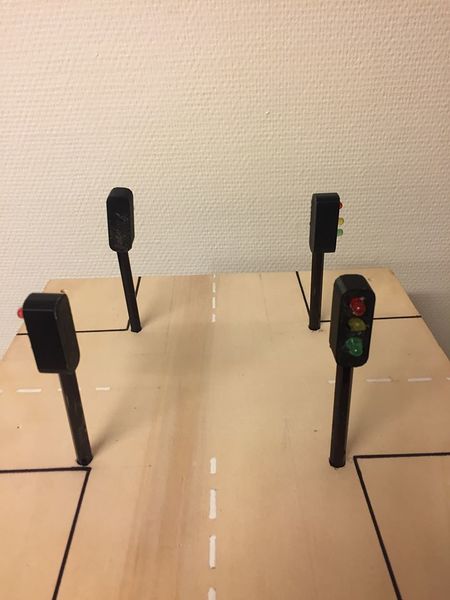 Fichier:Feux-de-carrefour.jpg