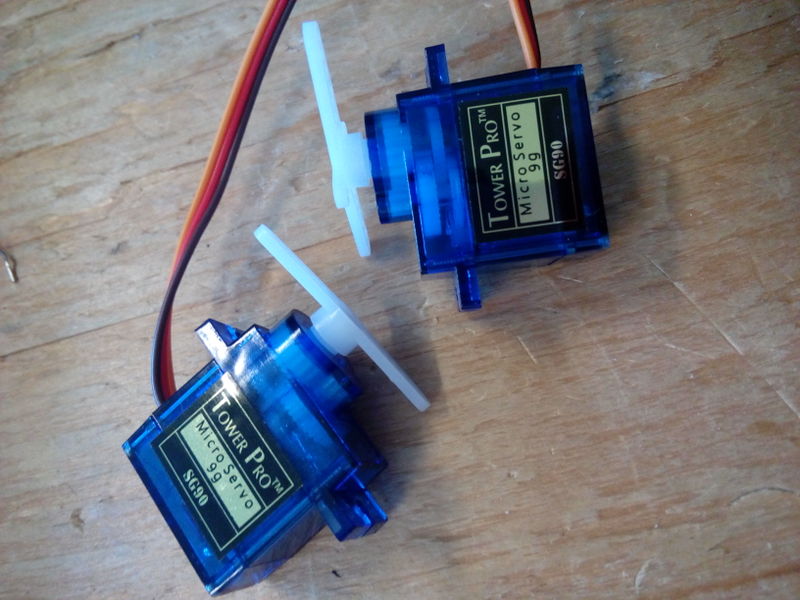 Fichier:ServoMoteur.jpg