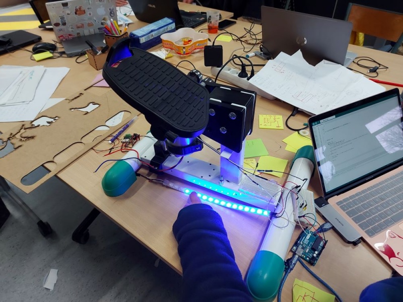 Fichier:Led pédale.jpg