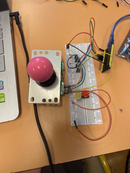 Fichier:Joystick .jpg