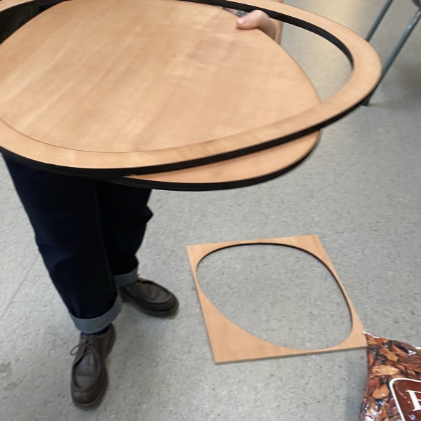 Fichier:Pas avec rebord 1.jpg