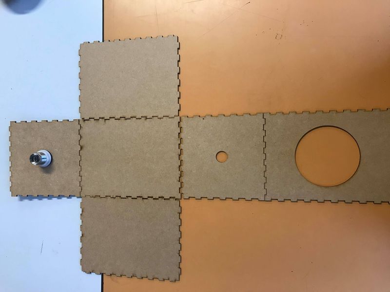 Fichier:ConstructionBoite.jpg