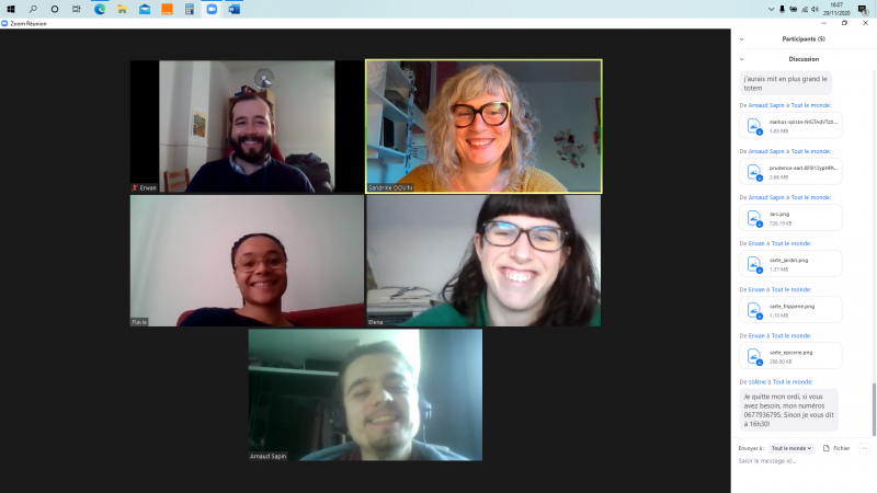 Fichier:GROUPE.png