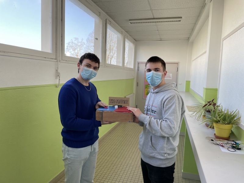 Fichier:2 joueurs.jpg