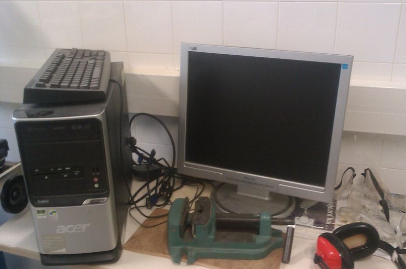 Fichier:Ordi-CNC-conception.jpg