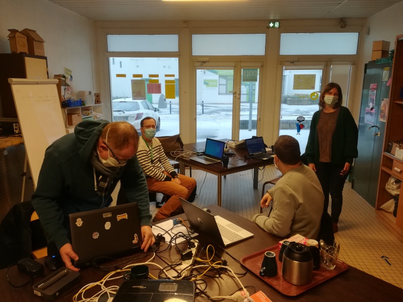Fichier:Papifab210211.jpg