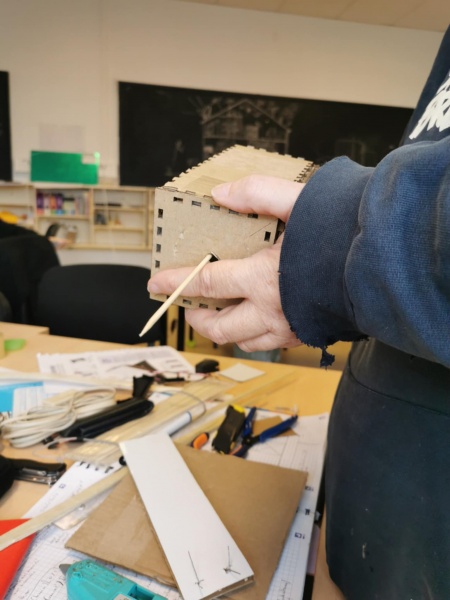 Fichier:Maquette bras.jpg