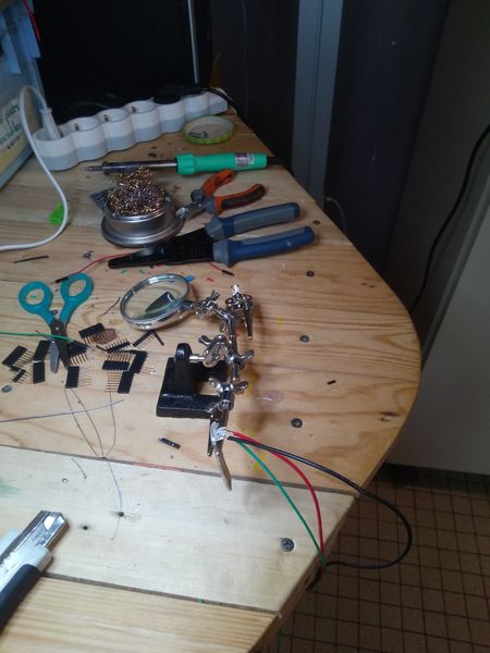 Fichier:Soudure ruban led.jpg